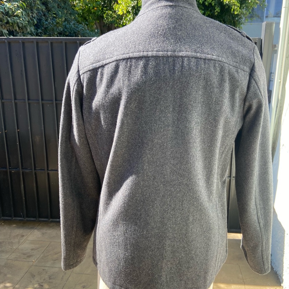 Pea coat - Picture 2 of 10